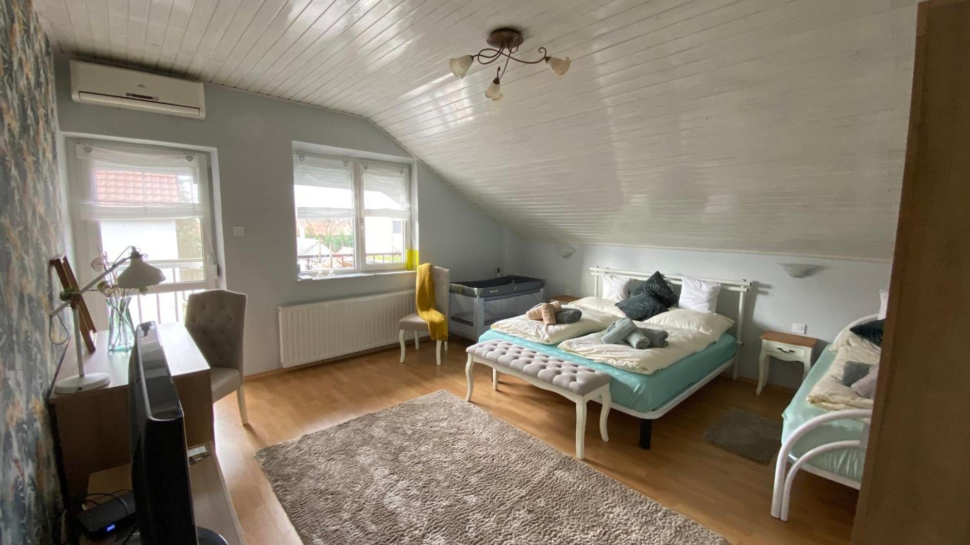 Sweet Home Apartman Balatonfured Exterior photo